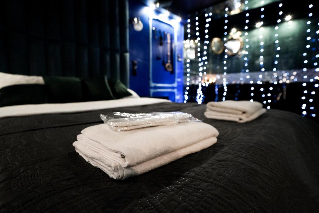 Grey Aqua Secret Apartament กดัญสก์ ภายนอก รูปภาพ