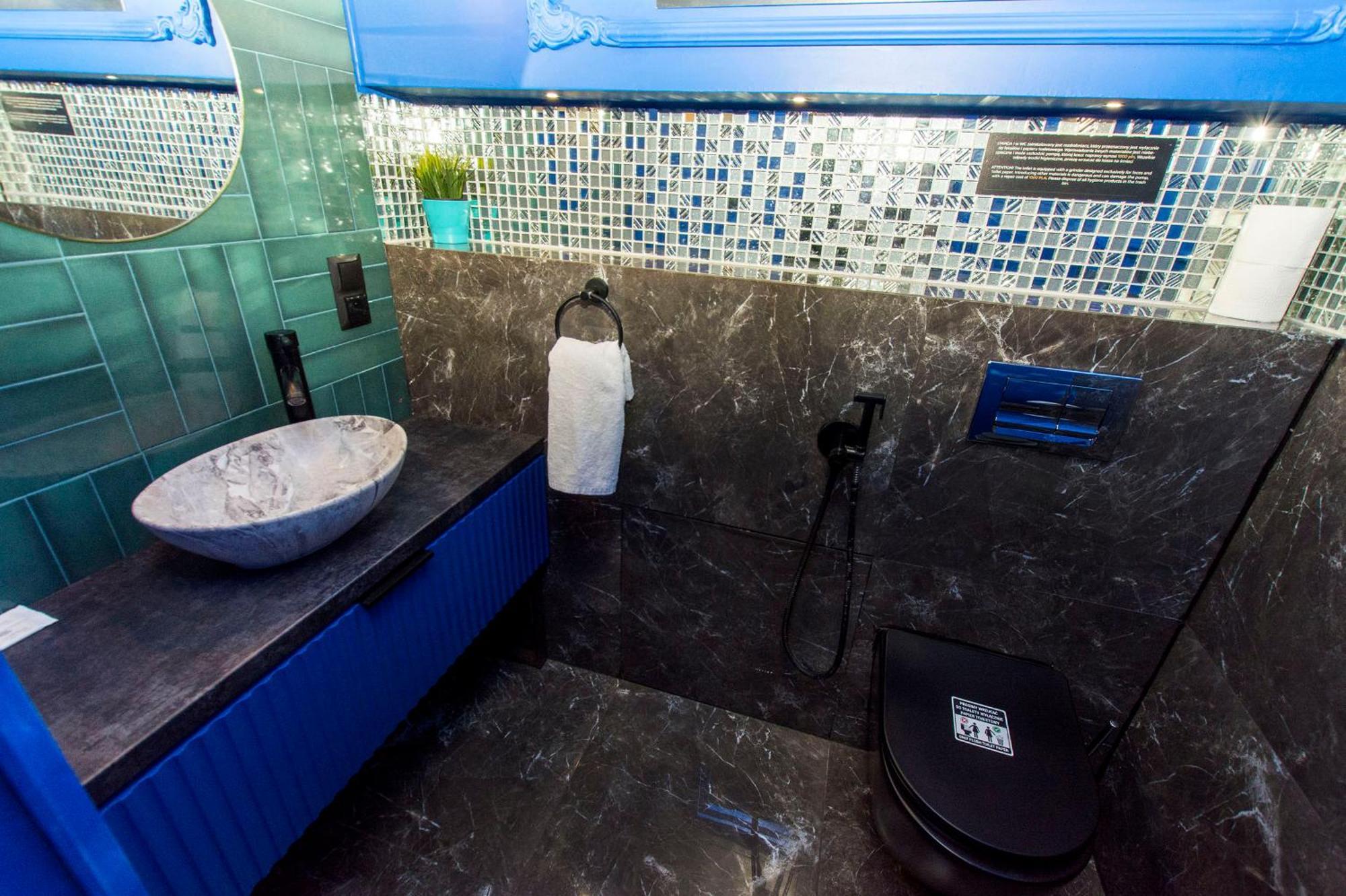 Grey Aqua Secret Apartament กดัญสก์ ภายนอก รูปภาพ